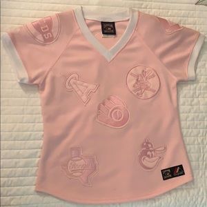 Women’s vintage baseball jersey